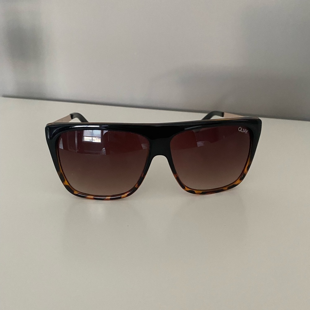 Quay x Desi Perkins sunglasses